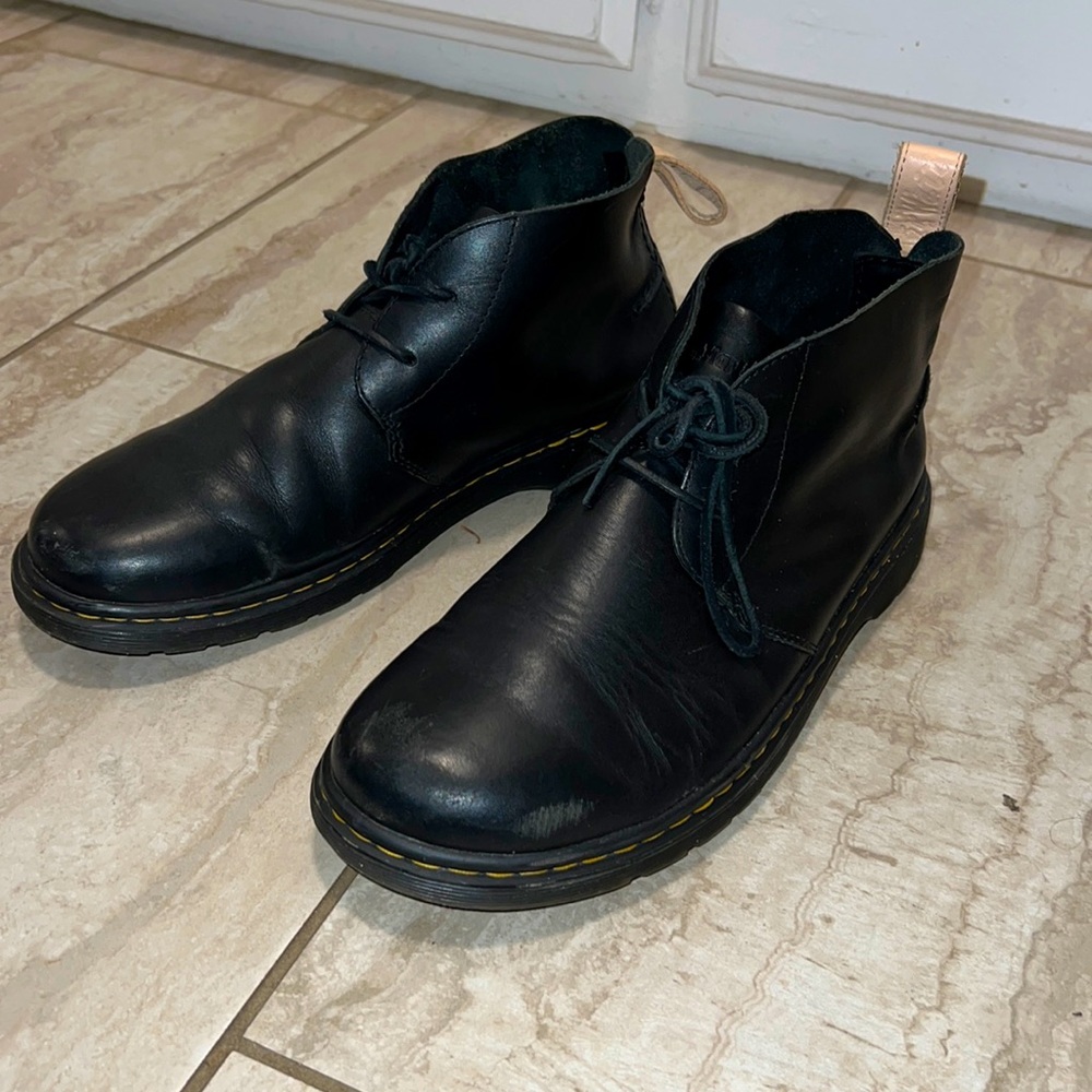 Doc Martens Mens Chukka Style Ankle Boot - Size 11 - Black Leather